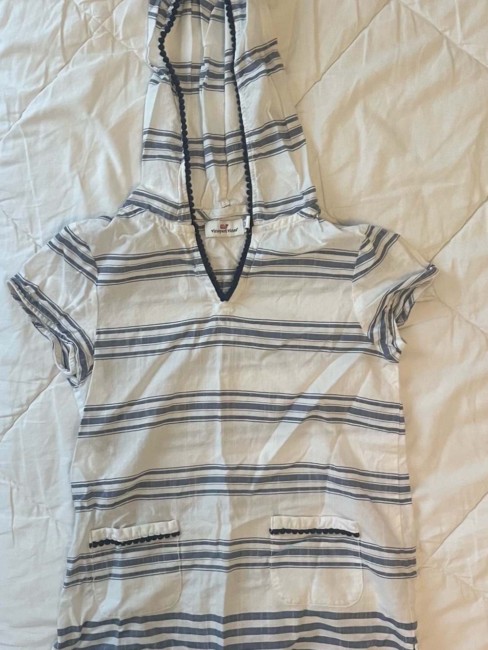 Vineyard vines Striped beach cover up - White & Navy kids xs